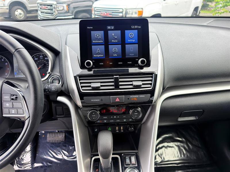 Used 2025 Mitsubishi Eclipse Cross SEL AWD/4WD image 16