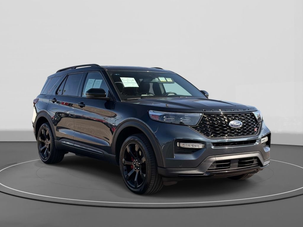 Certified 2023 Ford Explorer ST w/ Equipment Group 401A AWD/4WD image 4
