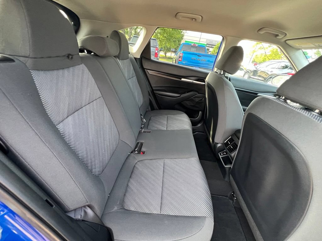 Used 2024 Kia Seltos LX AWD/4WD image 24