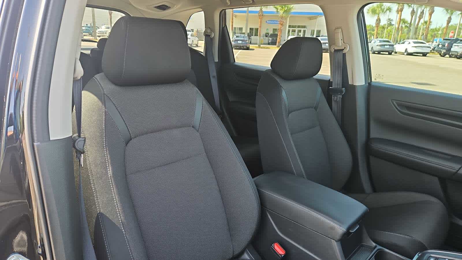 Used 2025 Honda CR-V EX image 25