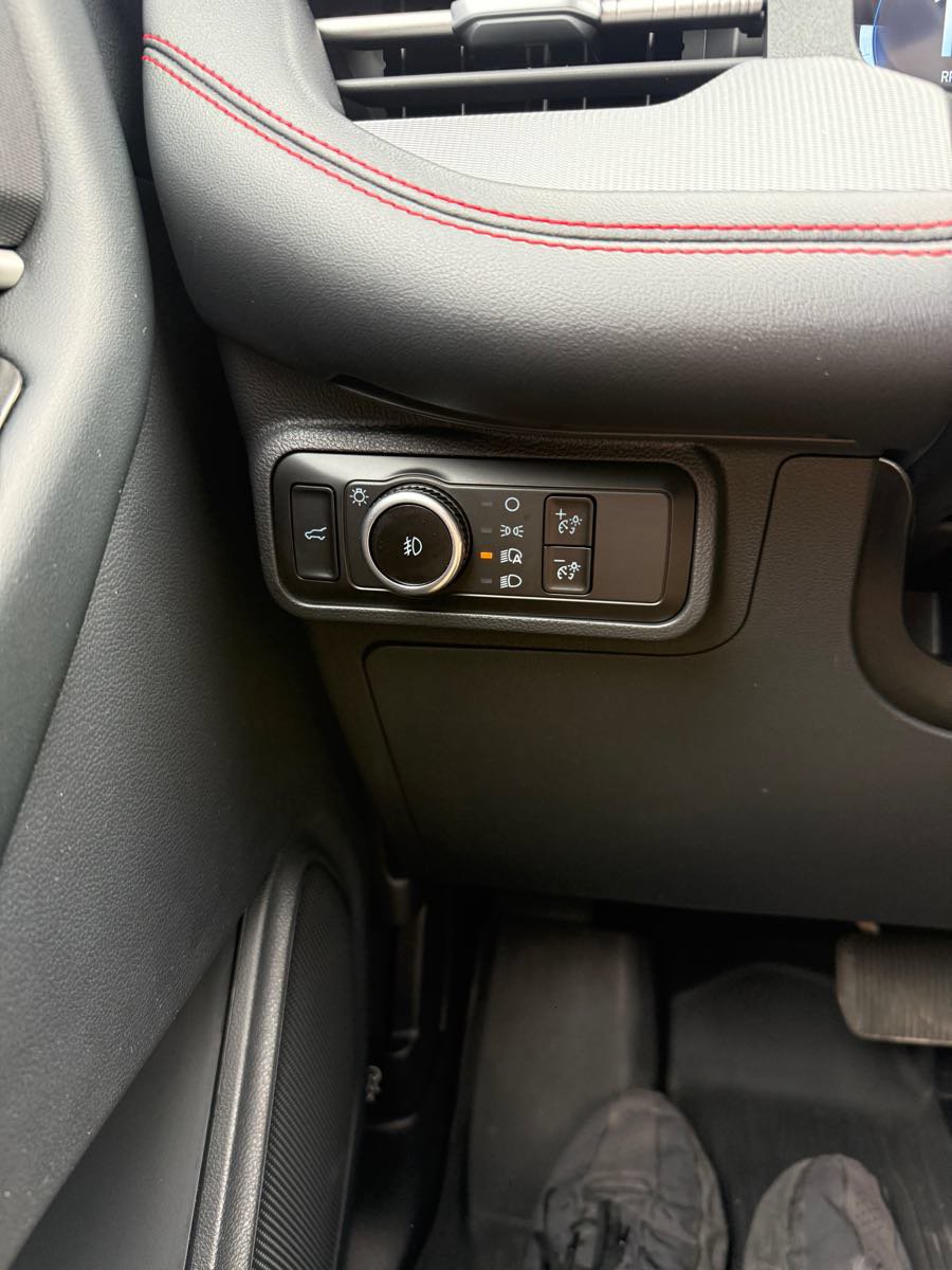 Used 2025 Ford Explorer ST w/ Sun And Sound Package AWD/4WD image 25
