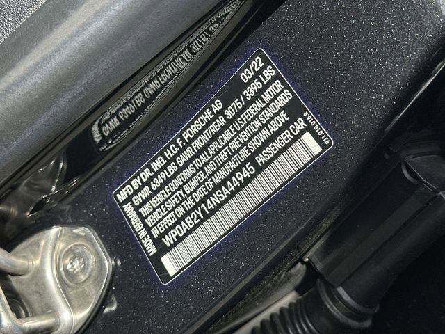 Used 2022 Porsche Taycan 4S image 34