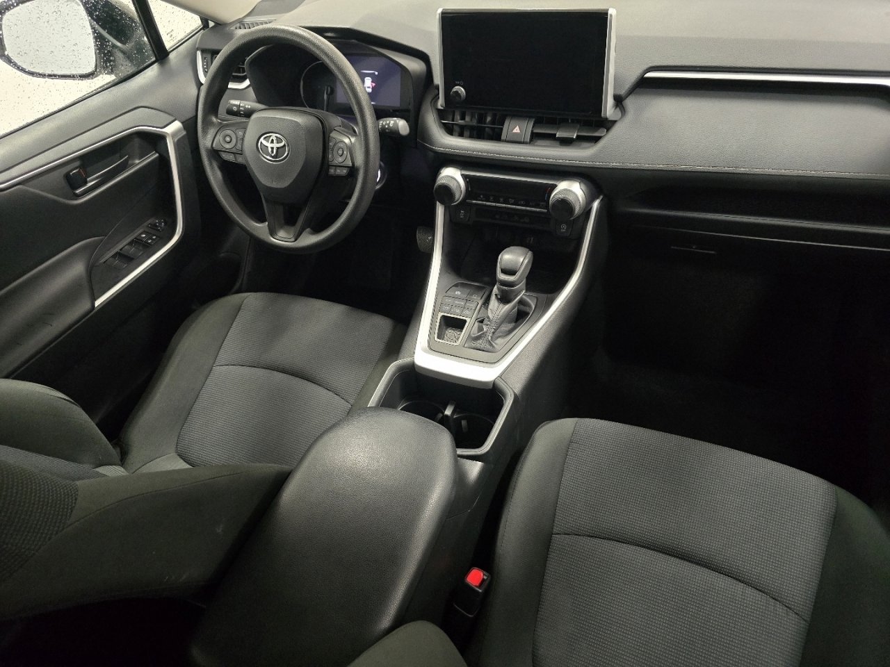 Certified 2024 Toyota RAV4 LE image 20