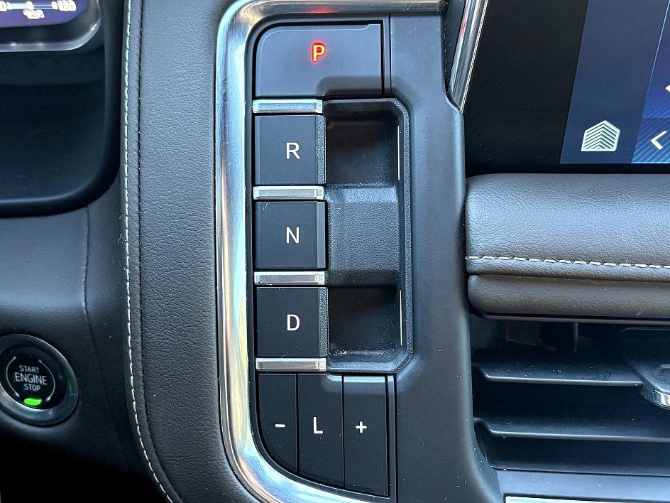 Used 2022 Chevrolet Tahoe LT w/ LT Signature Plus Package image 27