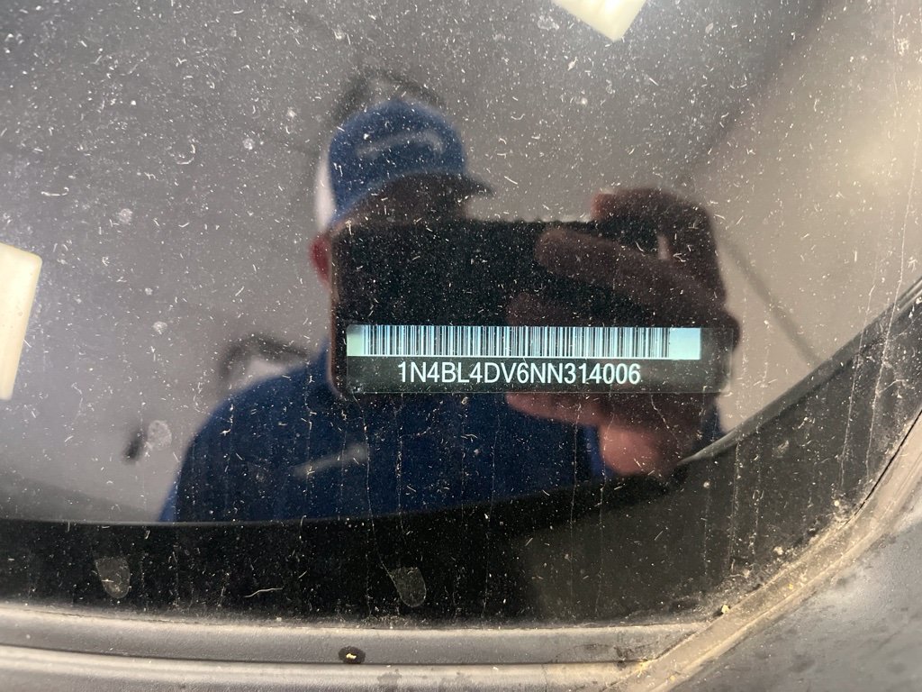 Used 2022 Nissan Altima 2.5 SV FWD image 3