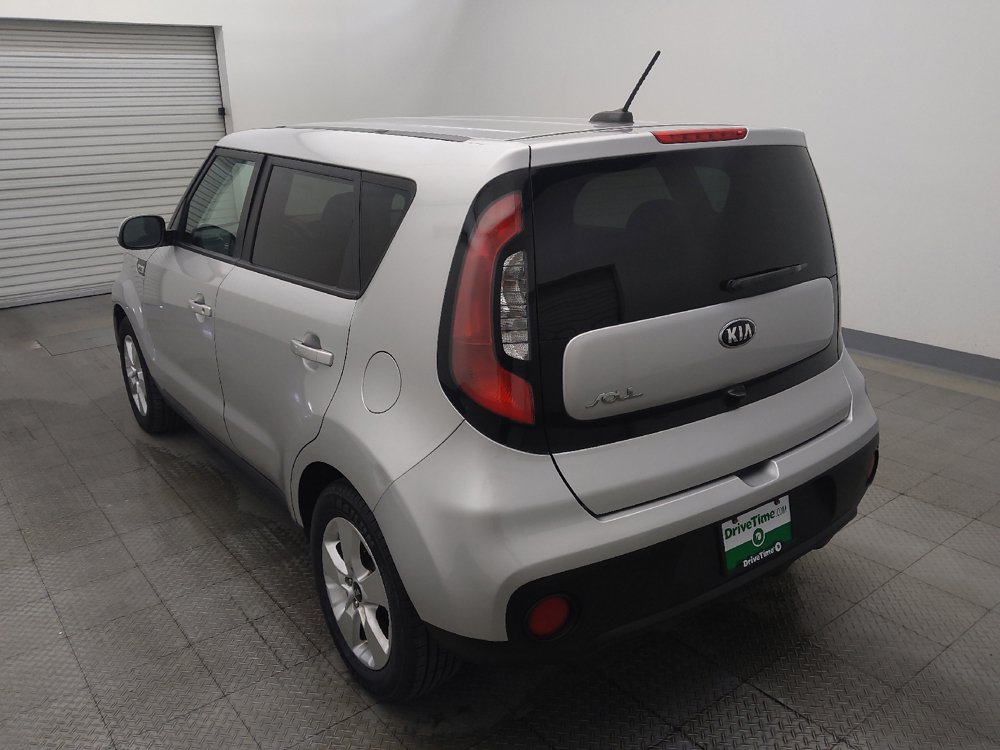 Used 2019 Kia Soul w/ Convenience Package FWD image 5
