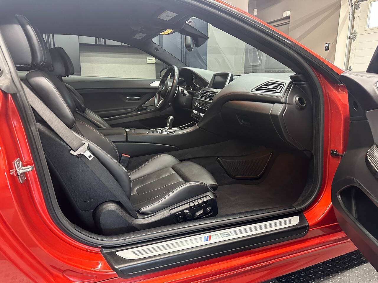 Used 2013 BMW M6 Coupe RWD image 27