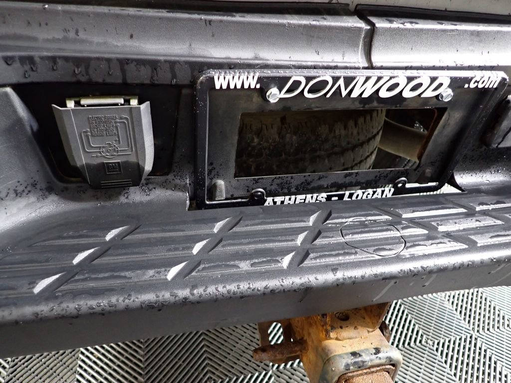 Used 2007 Chevrolet Silverado 2500 LT w/ Suspension Package, Off-Road AWD/4WD image 15