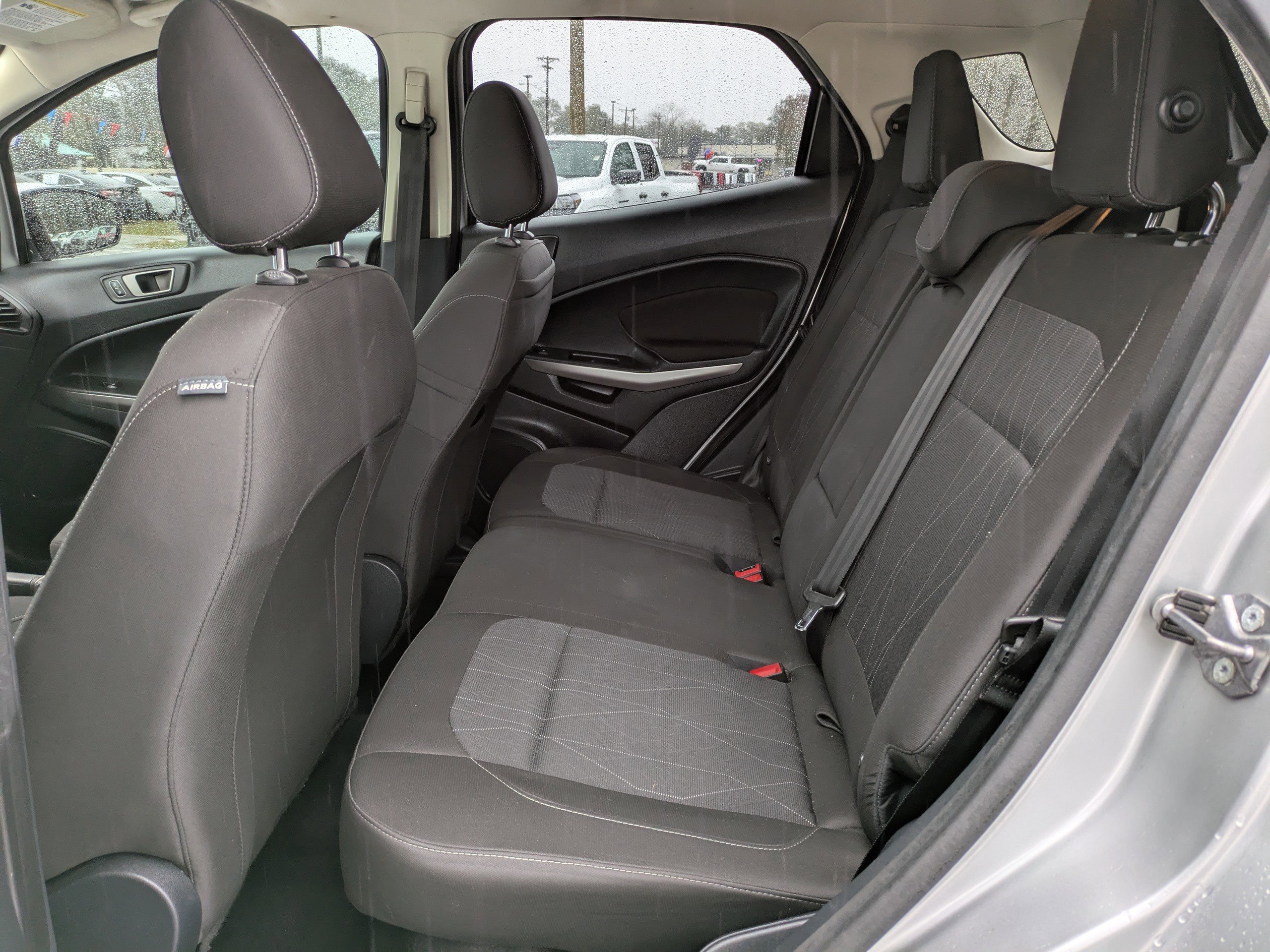 Used 2020 Ford EcoSport SE w/ SE Convenience Package image 14