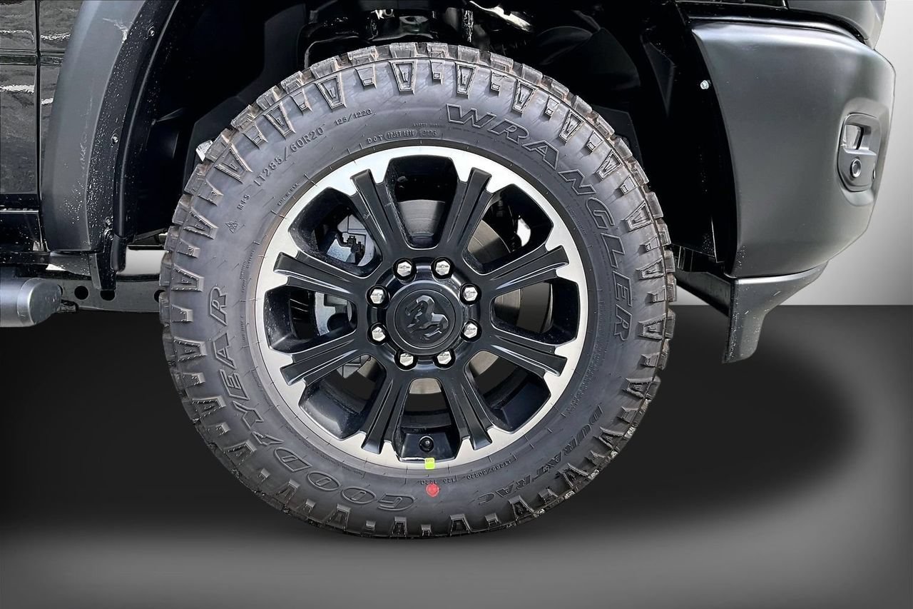New 2026 RAM 2500 Warlock AWD/4WD image 32