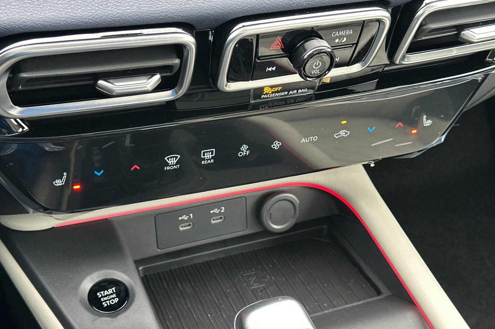 New 2026 Nissan Sentra SL w/ Floor Mat Package image 16