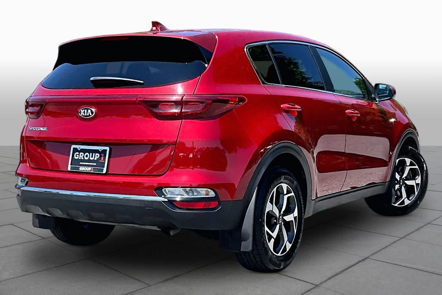 Used 2021 Kia Sportage LX AWD/4WD image 13