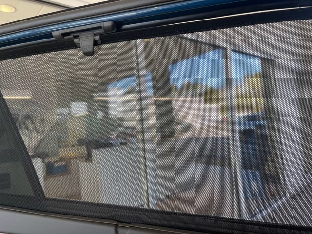New 2025 Volkswagen Atlas SE FWD image 18