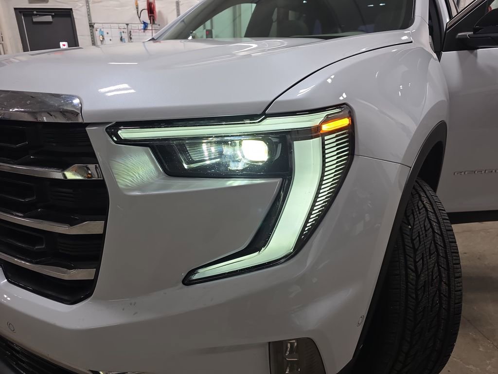 New 2026 GMC Acadia Elevation w/ Super Cruise Package image 35