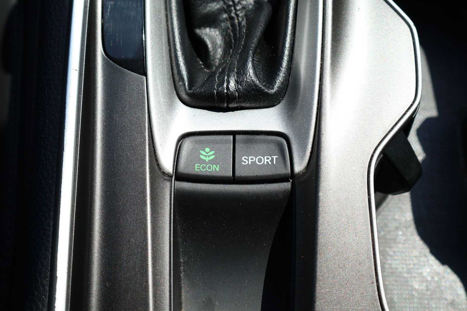 Used 2019 Honda Accord Sport image 26