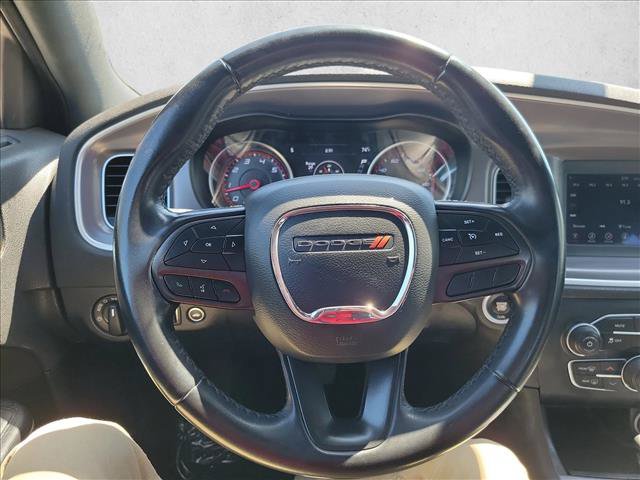 Used 2022 Dodge Charger SXT RWD image 18
