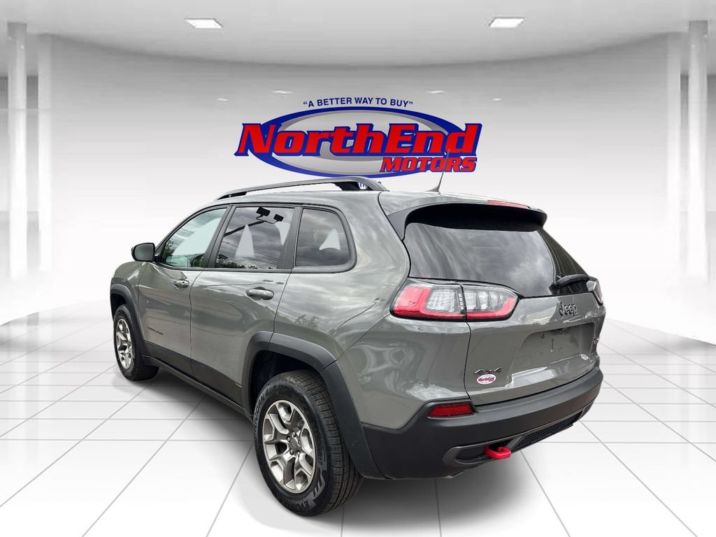 Used 2022 Jeep Cherokee Trailhawk w/ Premium Leather Package AWD/4WD image 5