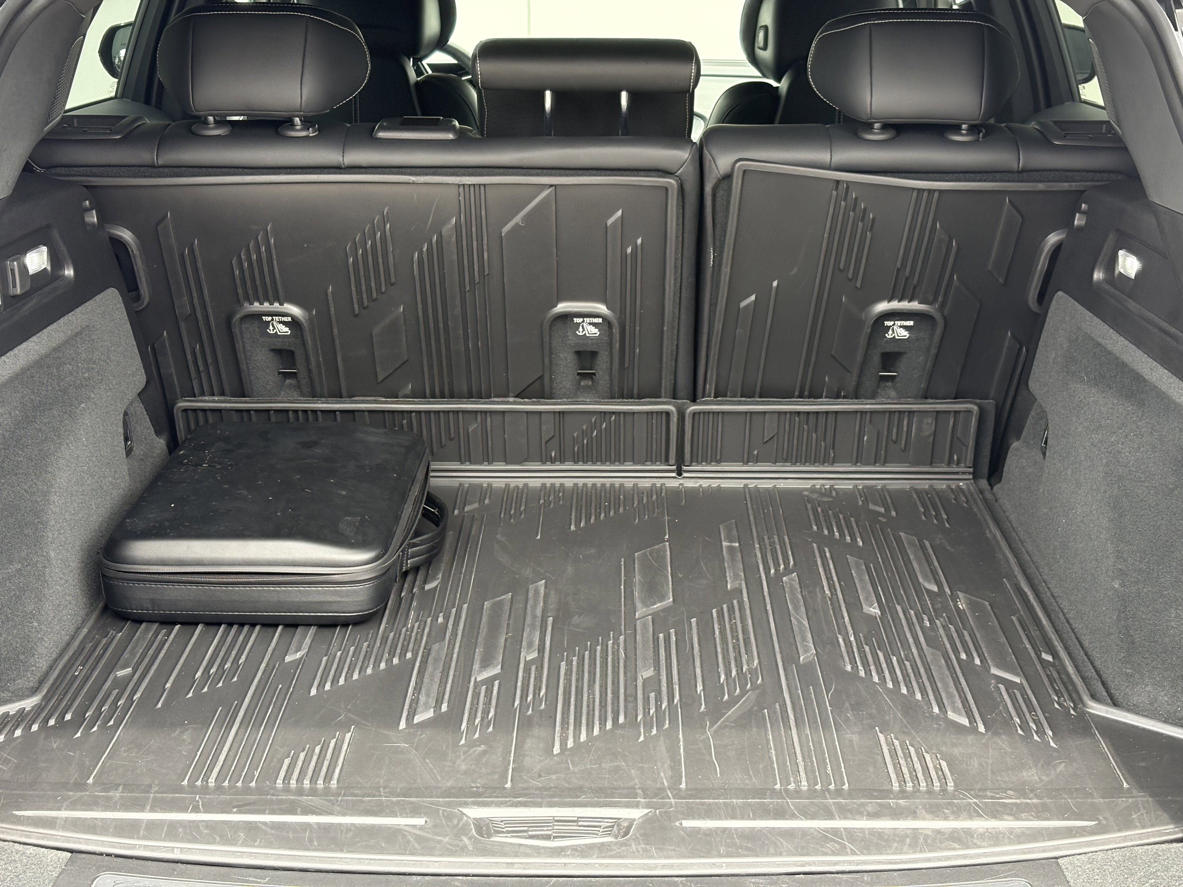Certified 2024 Cadillac Lyriq Luxury w/ LPO, Floor Liner Package AWD/4WD image 9