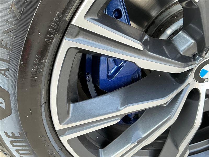 Used 2019 BMW X5 xDrive50i w/ M Sport Package image 28