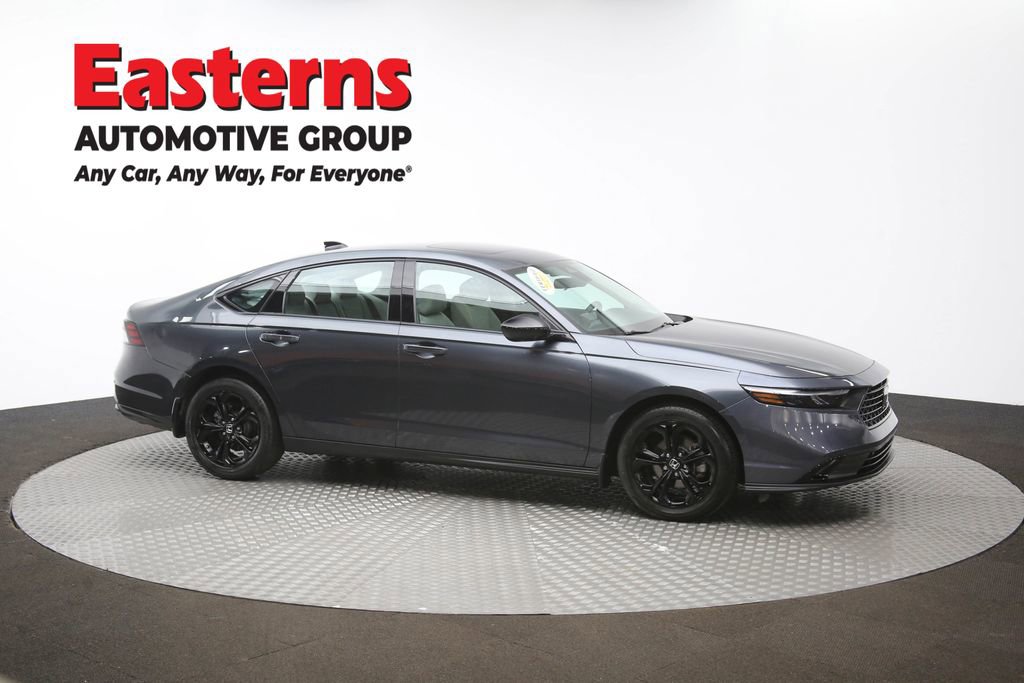 Used 2025 Honda Accord SE image 47
