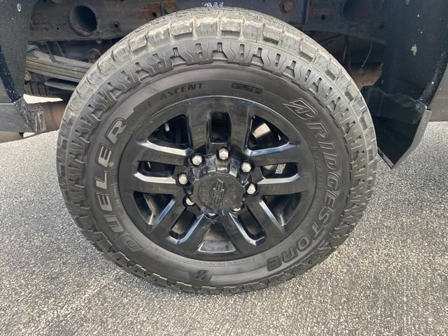 Used 2017 Chevrolet Silverado 2500 LTZ w/ Duramax Plus Package AWD/4WD image 12