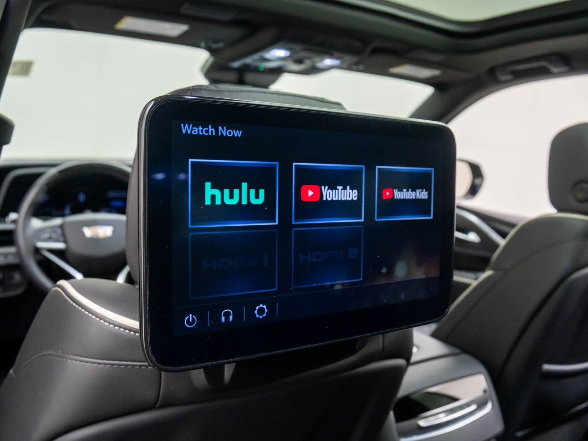 Used 2024 Cadillac Escalade Sport w/ LPO, ONYX Package image 23