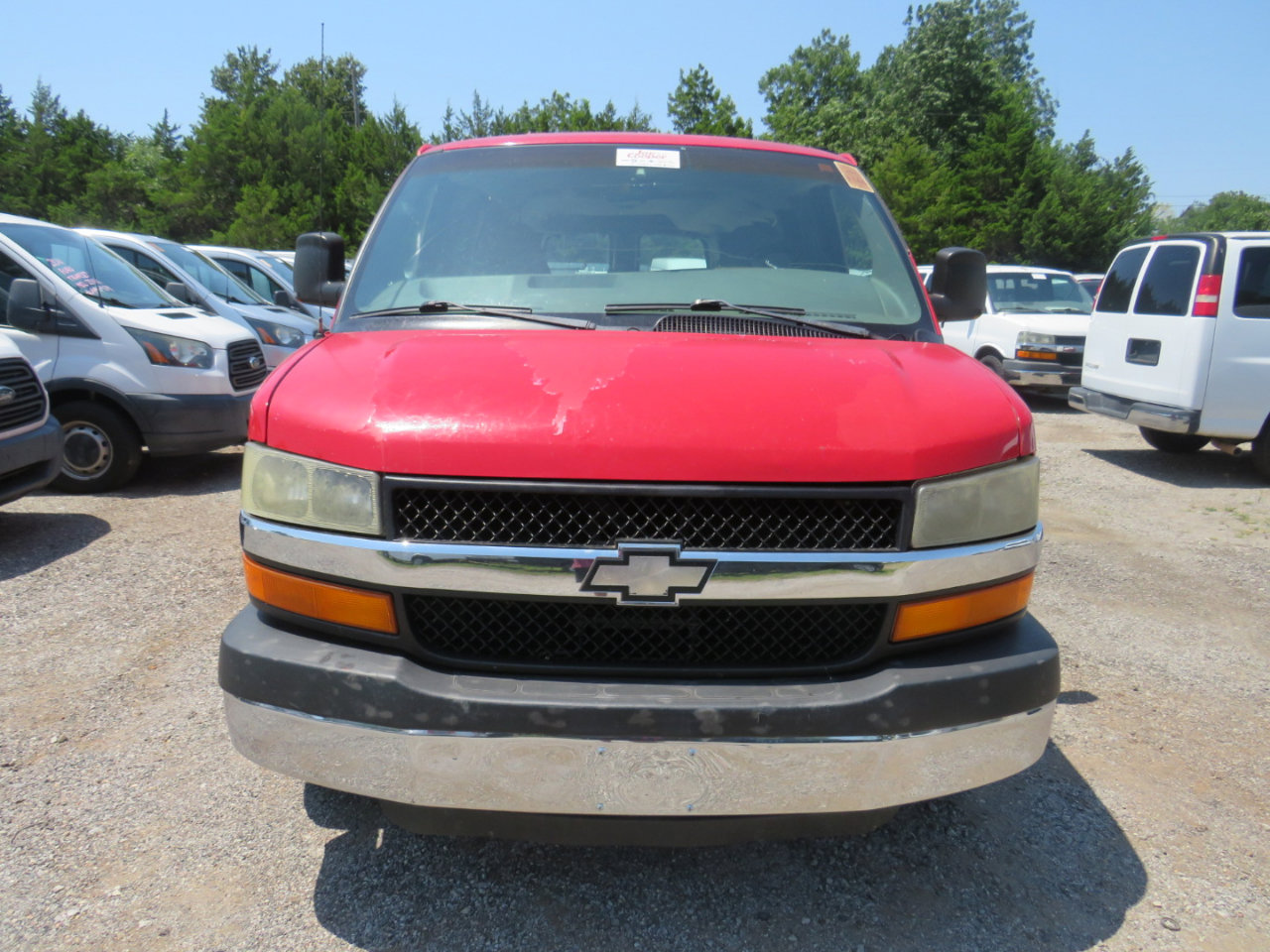 Used 2003 Chevrolet Express 2500 Passenger w/ LS Preferred Equipment Group image 2