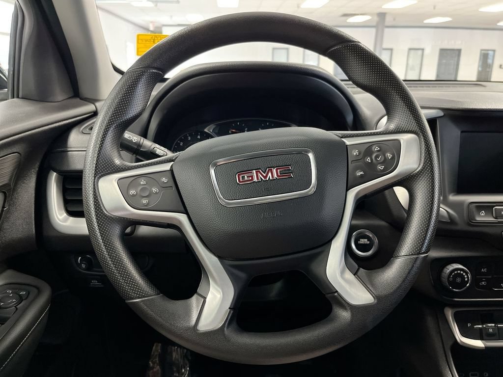 Used 2024 GMC Terrain SLE AWD/4WD image 16