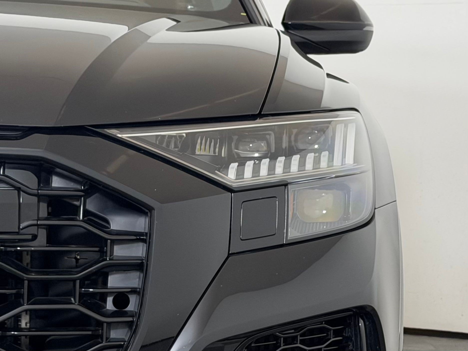 Used 2024 Audi RS Q8 w/ Black Optic Package AWD/4WD image 11