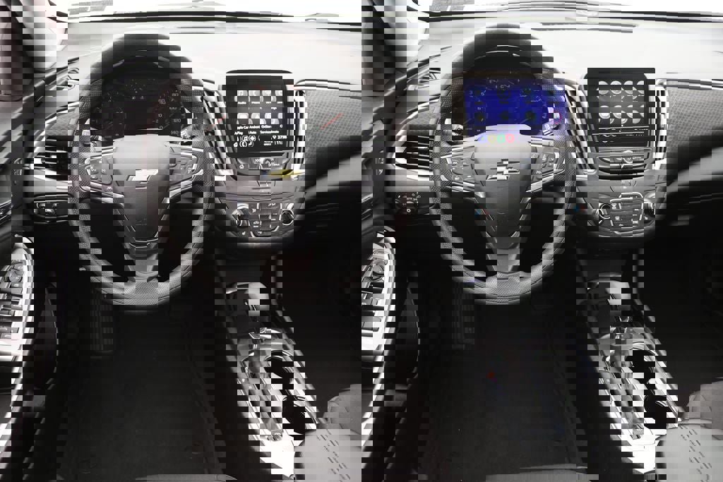 Used 2024 Chevrolet Malibu LT image 13