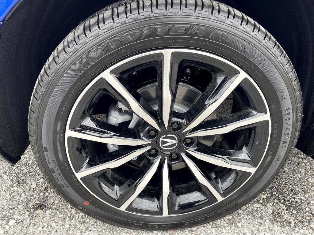 New 2026 Acura RDX w/ Advance Package AWD/4WD image 4