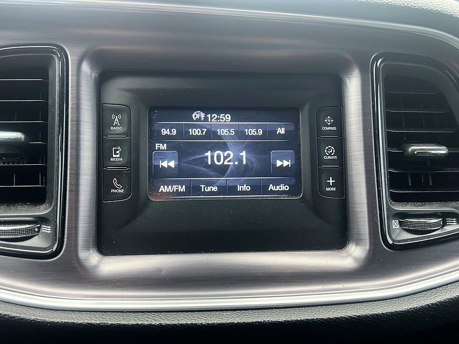 Used 2015 Dodge Challenger SXT RWD image 16