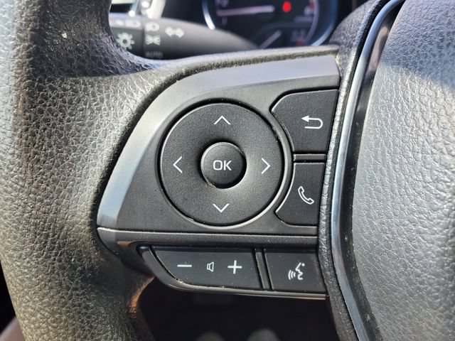 Used 2020 Toyota Camry LE FWD image 19