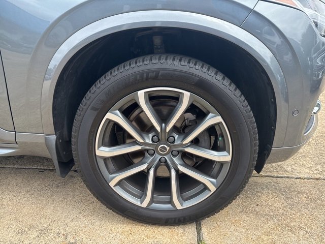 Used 2018 Volvo XC90 T6 Momentum w/ Convenience Package image 37