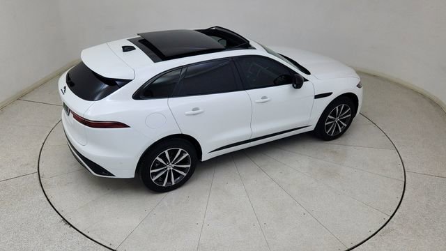 Used 2025 Jaguar F-PACE R-Dynamic S image 81
