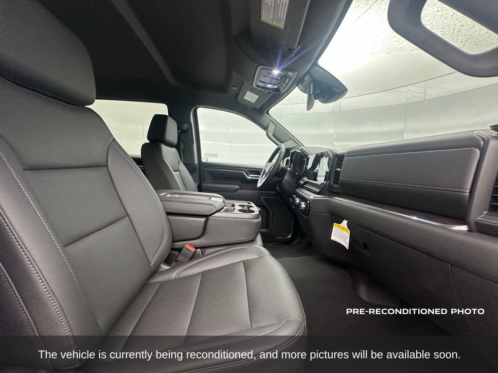 Used 2025 GMC Sierra 1500 SLT image 13