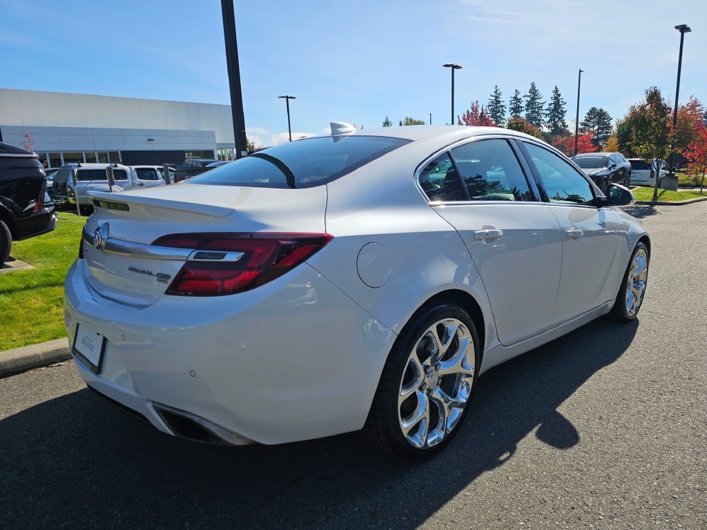 Used 2017 Buick Regal GS w/ Driver Confidence Package #2 AWD/4WD image 7