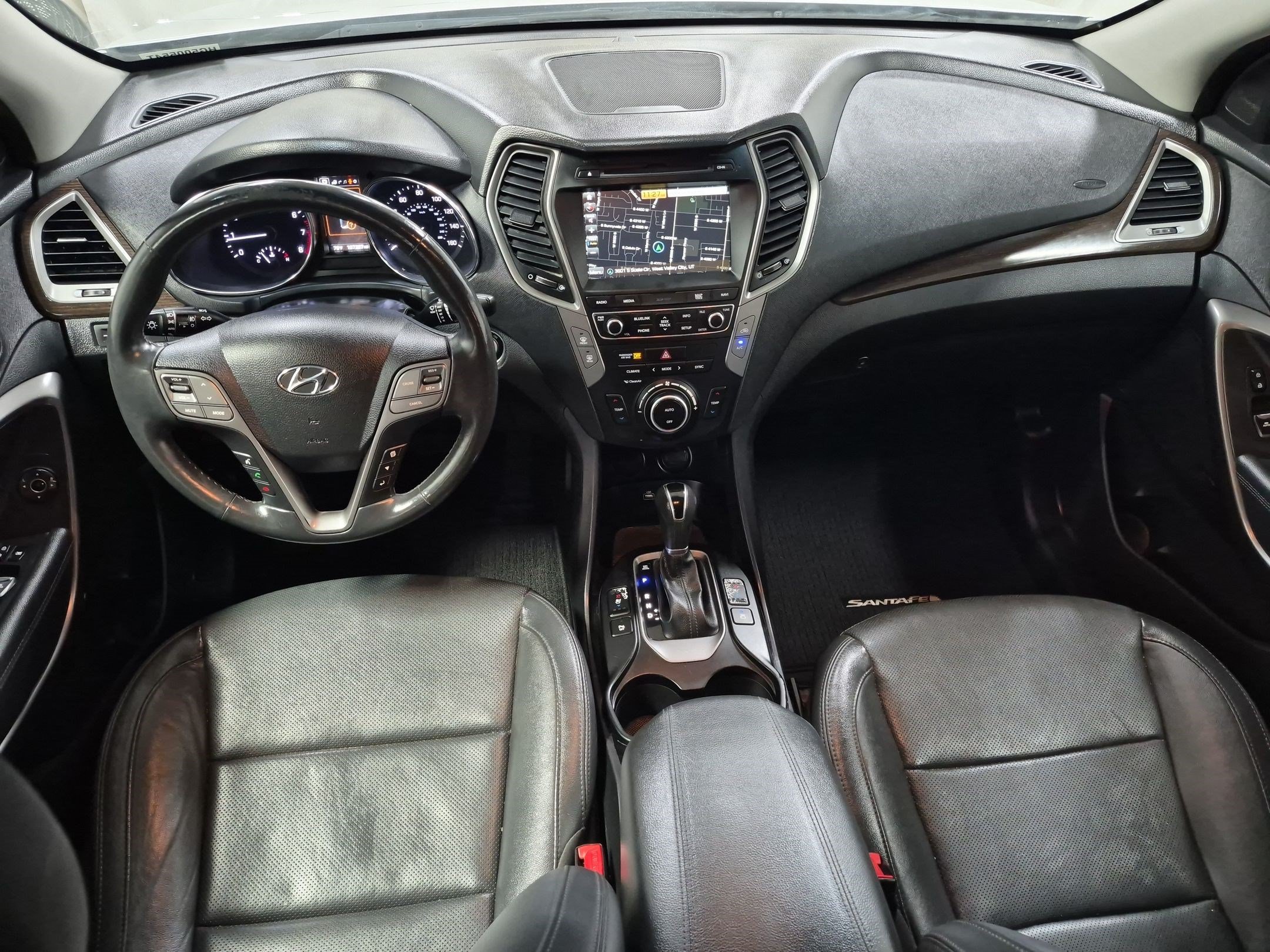 Used 2017 Hyundai Santa Fe Sport w/ Cargo Package FWD image 32