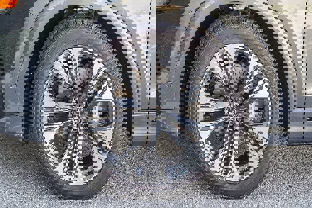 New 2026 Audi Q8 Premium Plus image 10