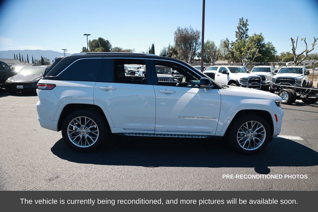 Used 2023 Jeep Grand Cherokee Summit w/ Adv Protech Group IV image 7