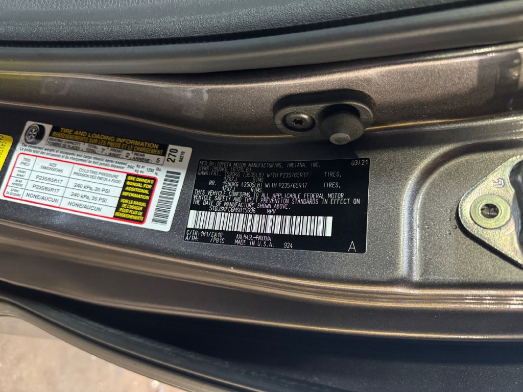 Used 2021 Toyota Sienna XLE w/ XLE Plus Package AWD/4WD image 31