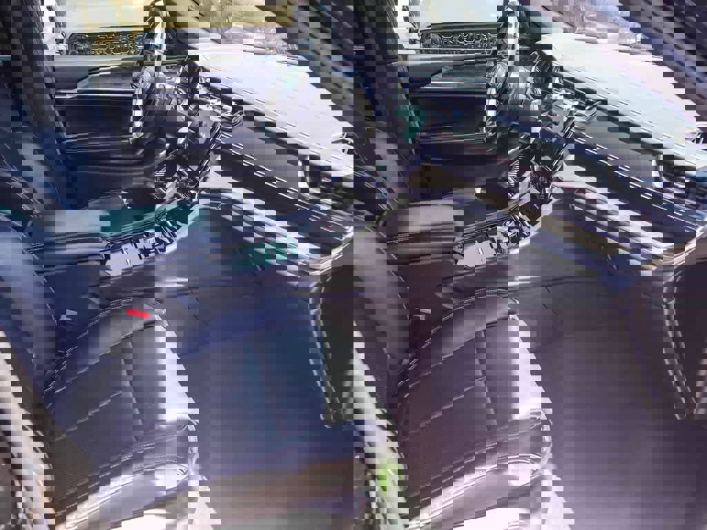 Certified 2022 Jeep Grand Cherokee L Overland w/ Luxury Tech Group IV image 15