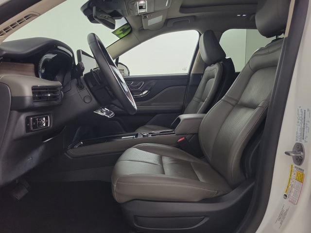 Used 2025 Lincoln Corsair Reserve FWD image 15