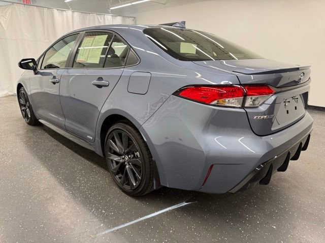 Used 2025 Toyota Corolla SE AWD/4WD image 4