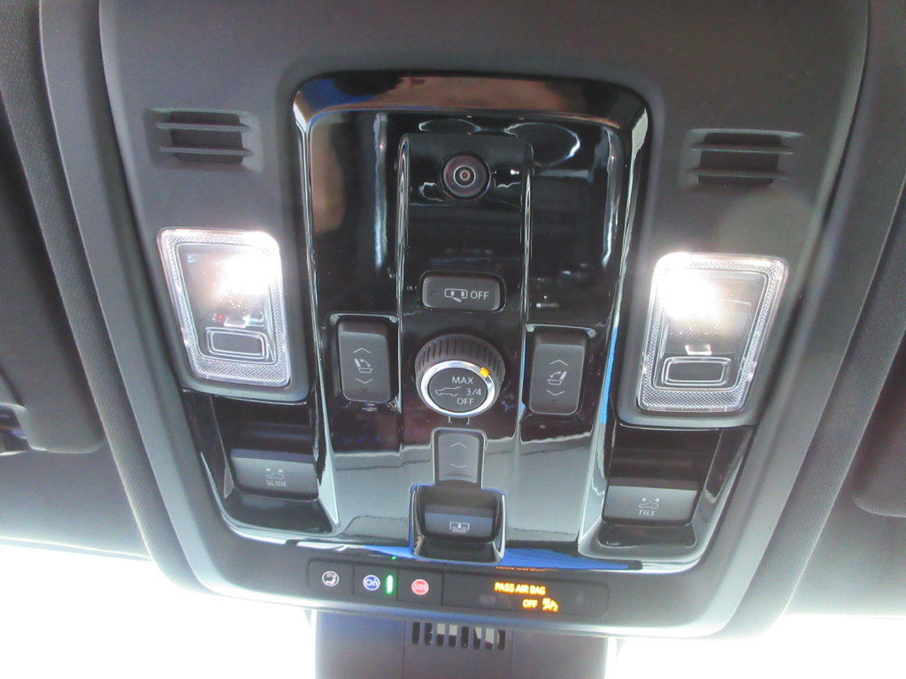 New 2026 Chevrolet Suburban Z71 w/ Z71 Off-Road Package AWD/4WD image 36