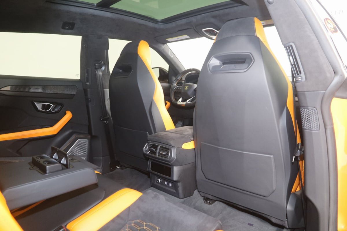Used 2021 Lamborghini Urus AWD/4WD image 21