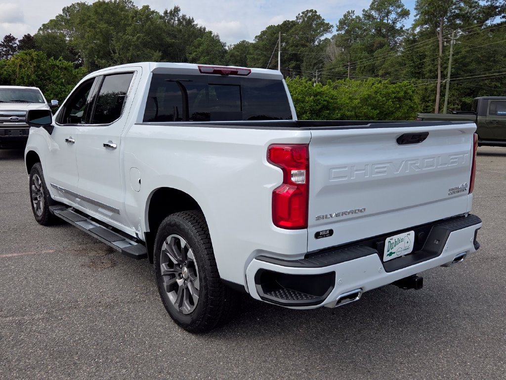 New 2026 Chevrolet Silverado 1500 High Country w/ Technology Package AWD/4WD image 10