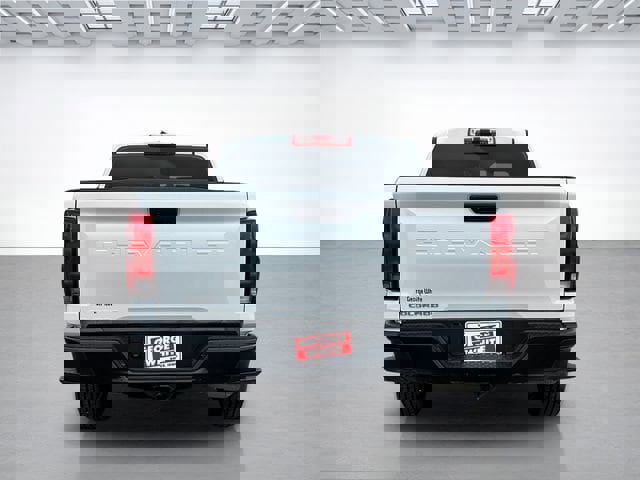 Used 2024 Chevrolet Colorado W/T w/ WT Convenience Package II AWD/4WD image 5