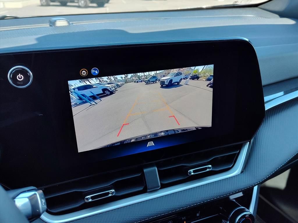 New 2026 Chevrolet Equinox LT image 12