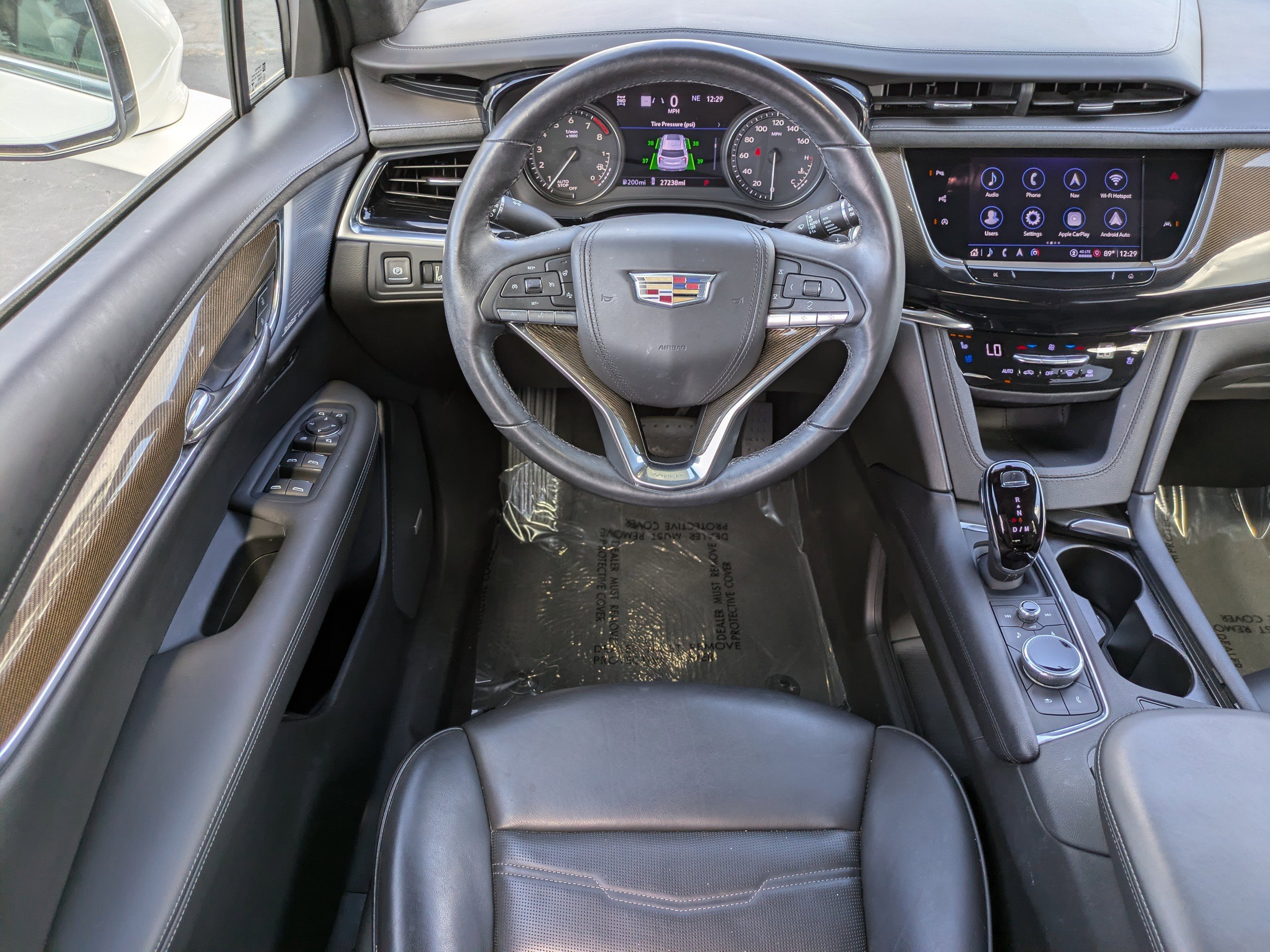 Certified 2023 Cadillac XT6 Premium Luxury w/ Platinum Package image 15